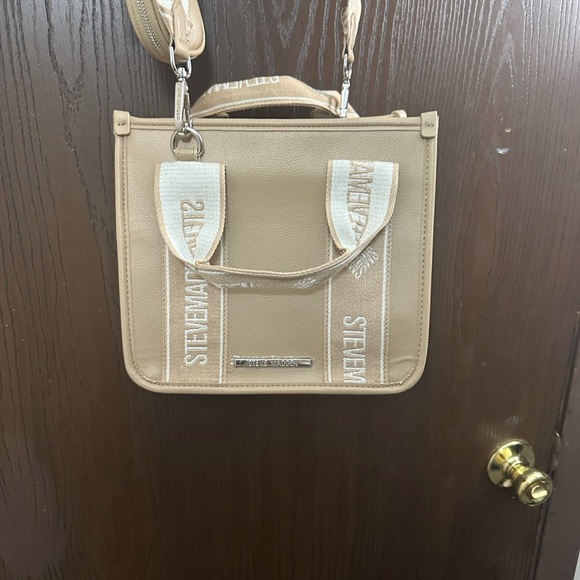 Steve Madden Beige Tote Bag with Cream Accents - Picture 3 of 3